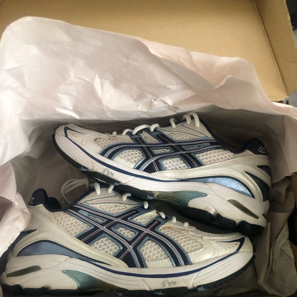 ASICS Gel Sneakers